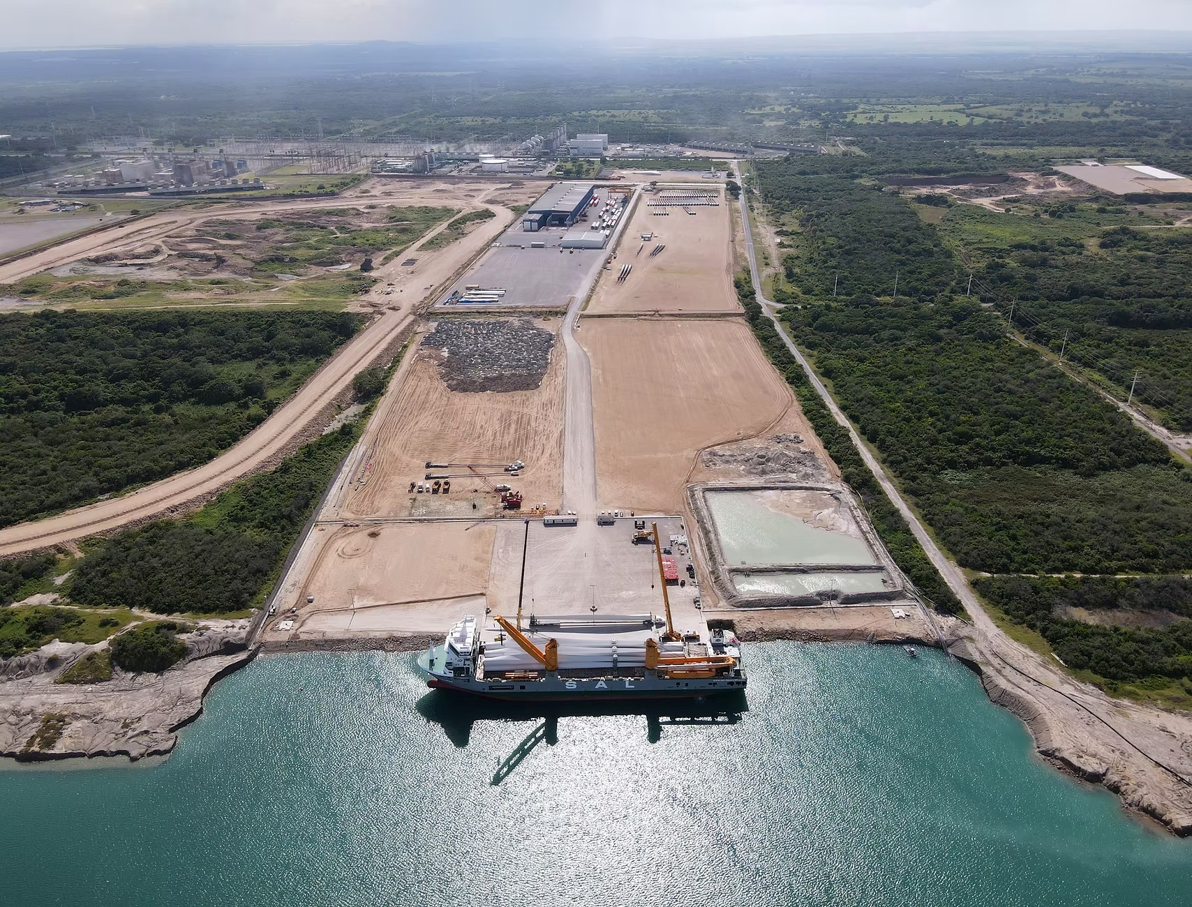 Vista aérea de la terminal marítima de Puertos Integrales del Sureste en Altamira